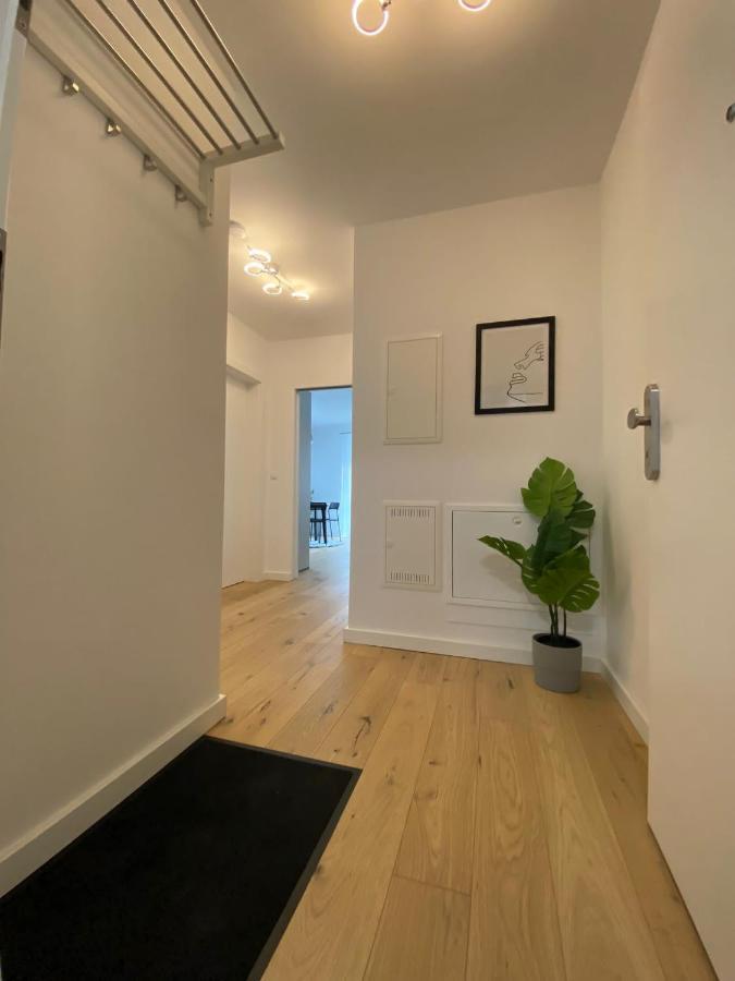 2-Room Apartment 150M To Metro Viyana Dış mekan fotoğraf